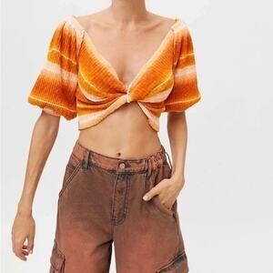 Urban Outfitters Crop Top Small Orange Tie Dye Lena Twist Front Rib Knit Shirt